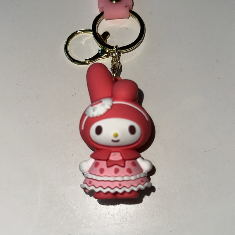 🌿 SANRIO Character Keychains. - Picture 5 of 7